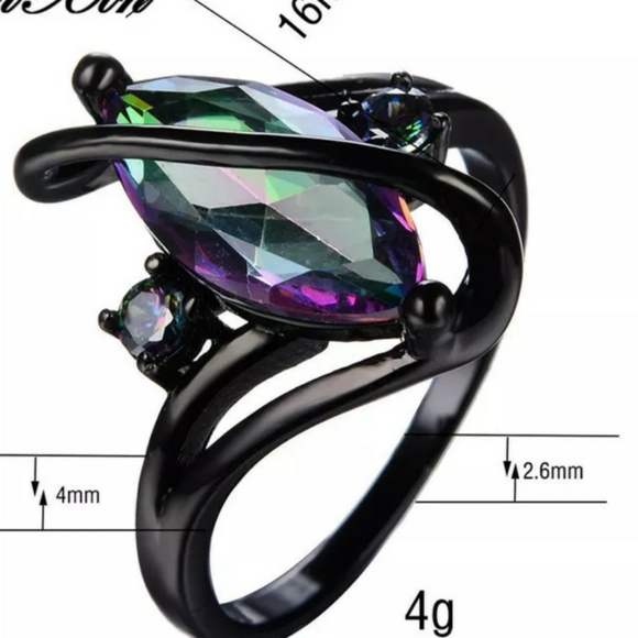 2/$30 🌸 Marquise cut topaz ring - Picture 5 of 13